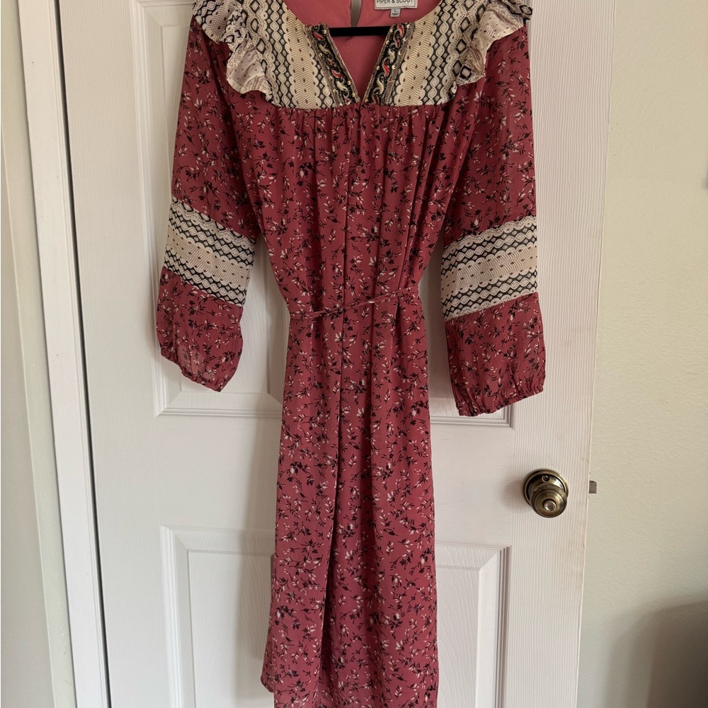 Chic Bohemian Long Sleeve Dress in Burgundy Floral